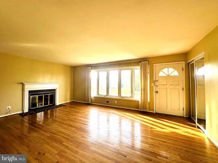 Property Photo:  11 Wendslow Road  MD 21093 