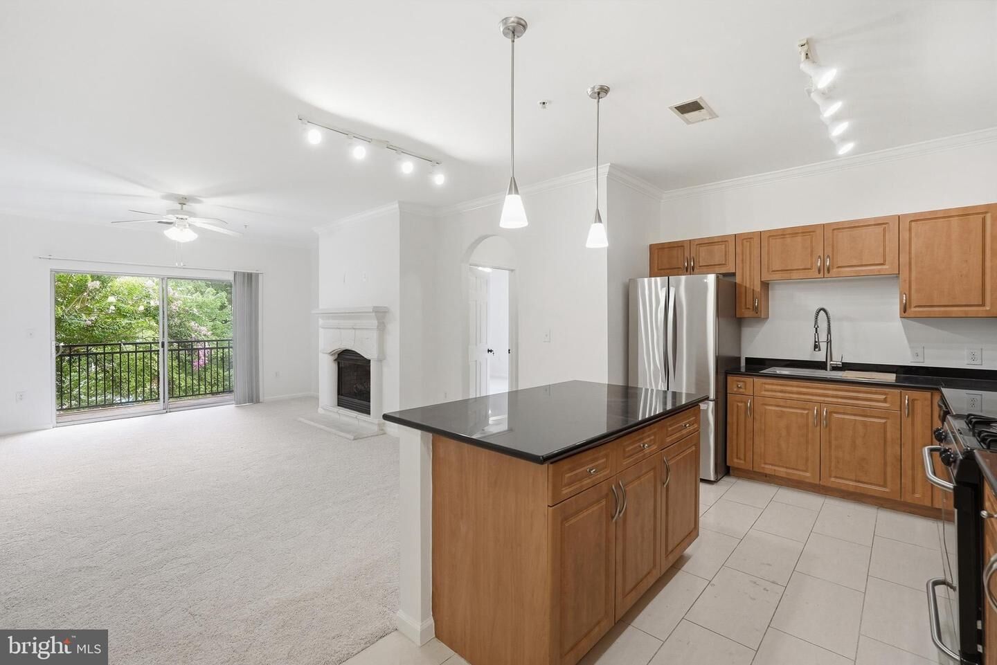 Property Photo:  12933 Centre Park Circle 201  VA 20171 