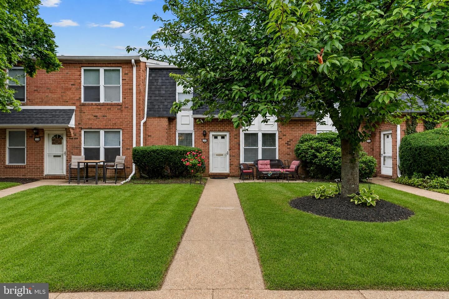 Property Photo:  1120 Harbour Drive  NJ 08065 