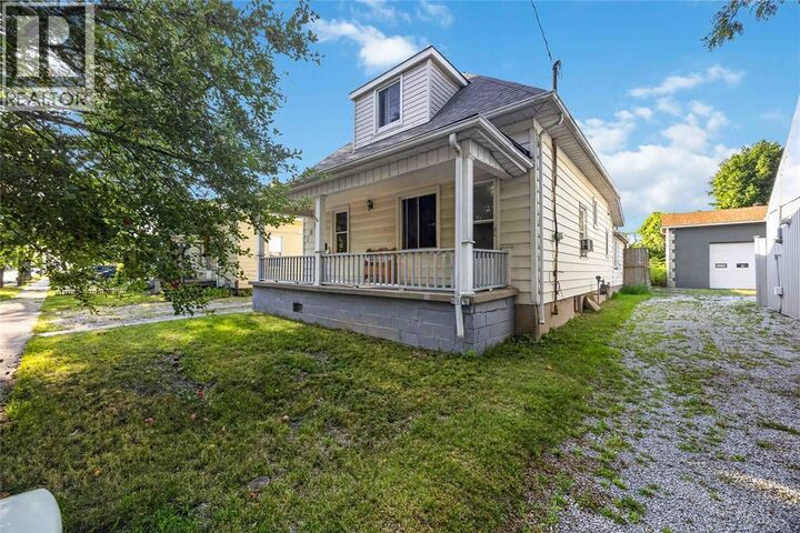 Property Photo:  181 Campbell Street  ON N7T 2G6 