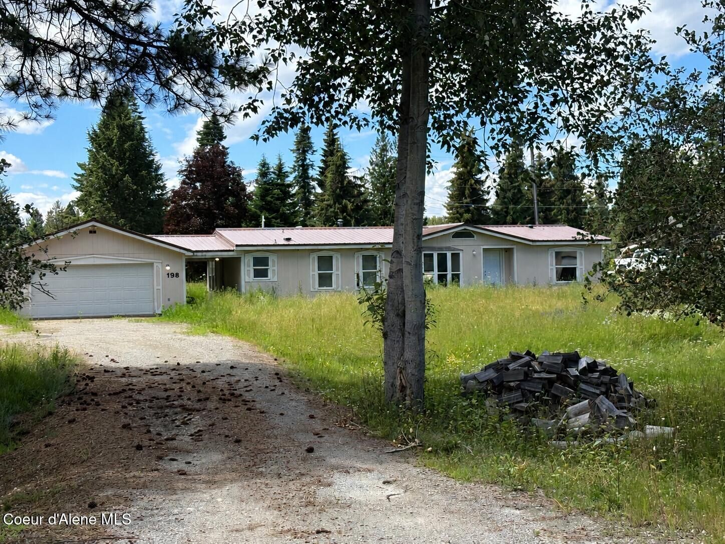 Property Photo: 198 Eastside Rd ID 83856