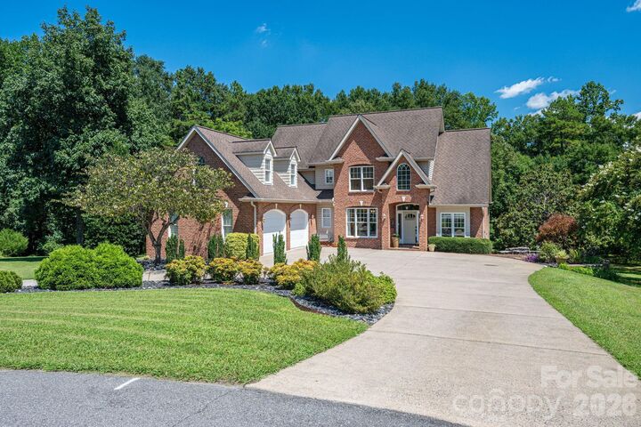 Property Photo: 231 Silver Creek Lane NC 28152