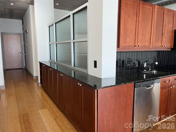 Property Photo:  505 E 6th Street  NC 28202 