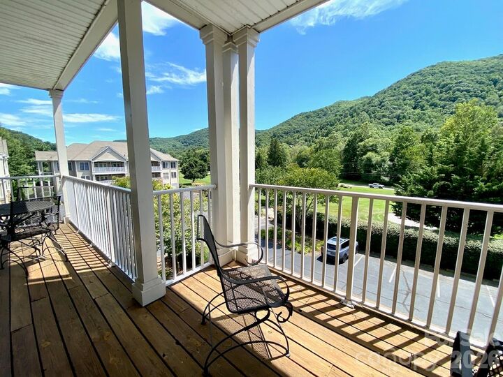 Property Photo: 65 Glenview Lane 3029 NC 28751
