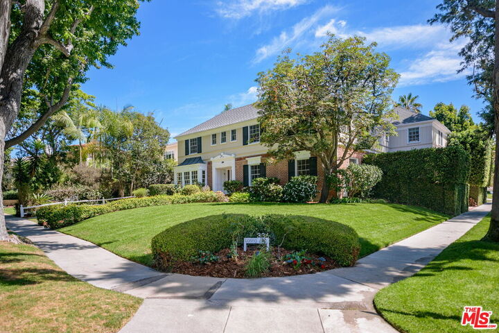 Property Photo:  336 Loring Ave  CA 90024 