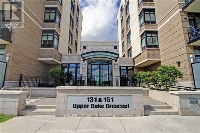 Property Photo: 131 Upper Duke Crescent 513 ON L6G 0C9