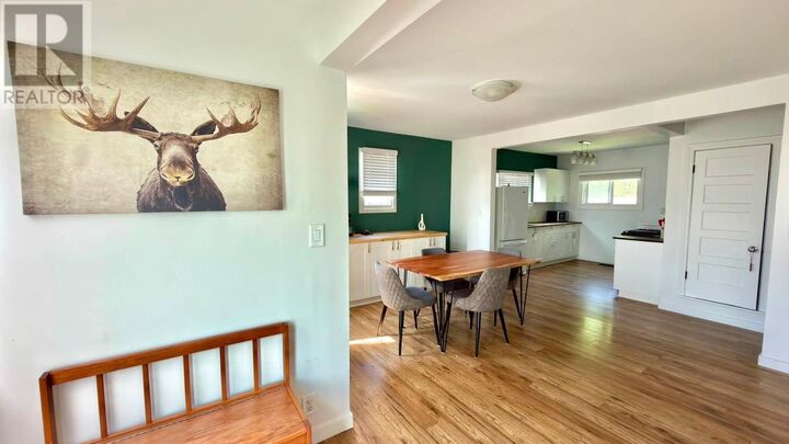 Property Photo:  454 Algoma St N  ON P7A 5B9 
