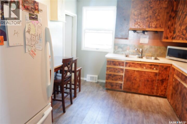 Property Photo: 305 1st Street E SK S0H 3G0