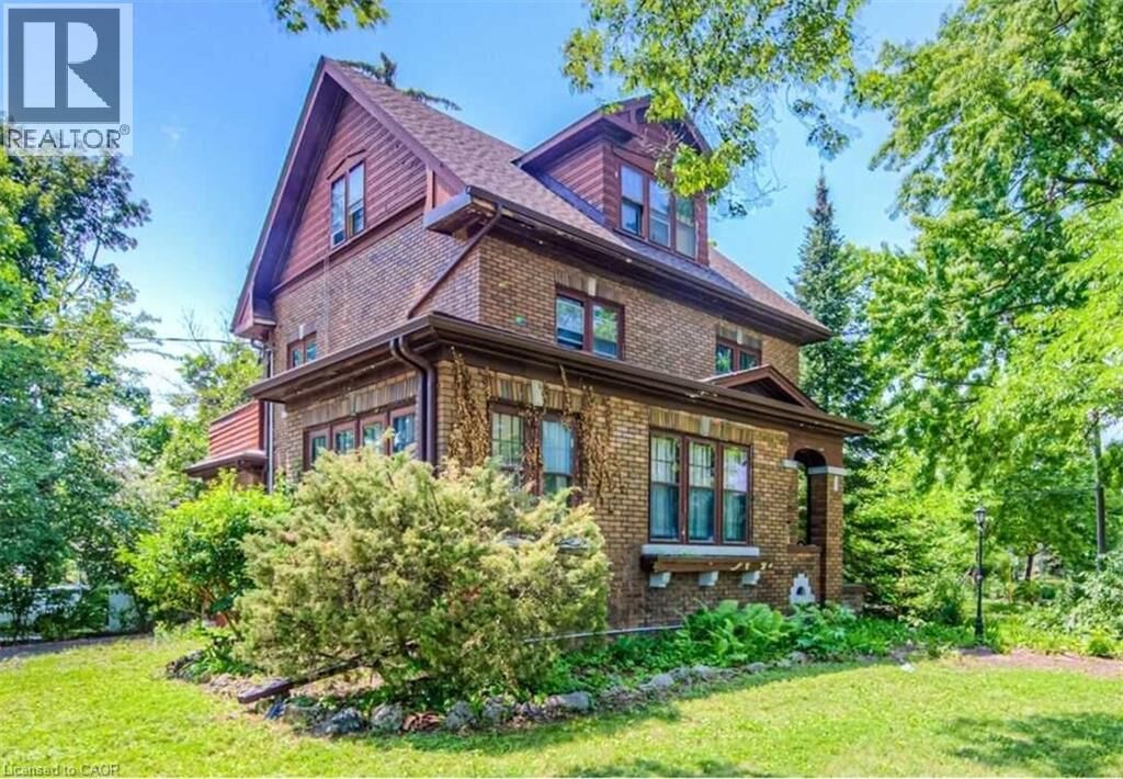 Property Photo:  53 Margaret Avenue C  ON N2H 4H3 