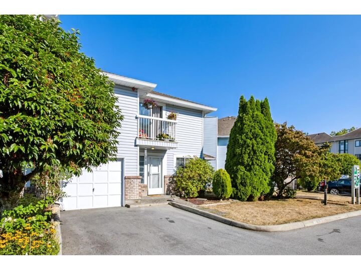 Property Photo: 13925 70 Avenue 1 BC V3W 0A2