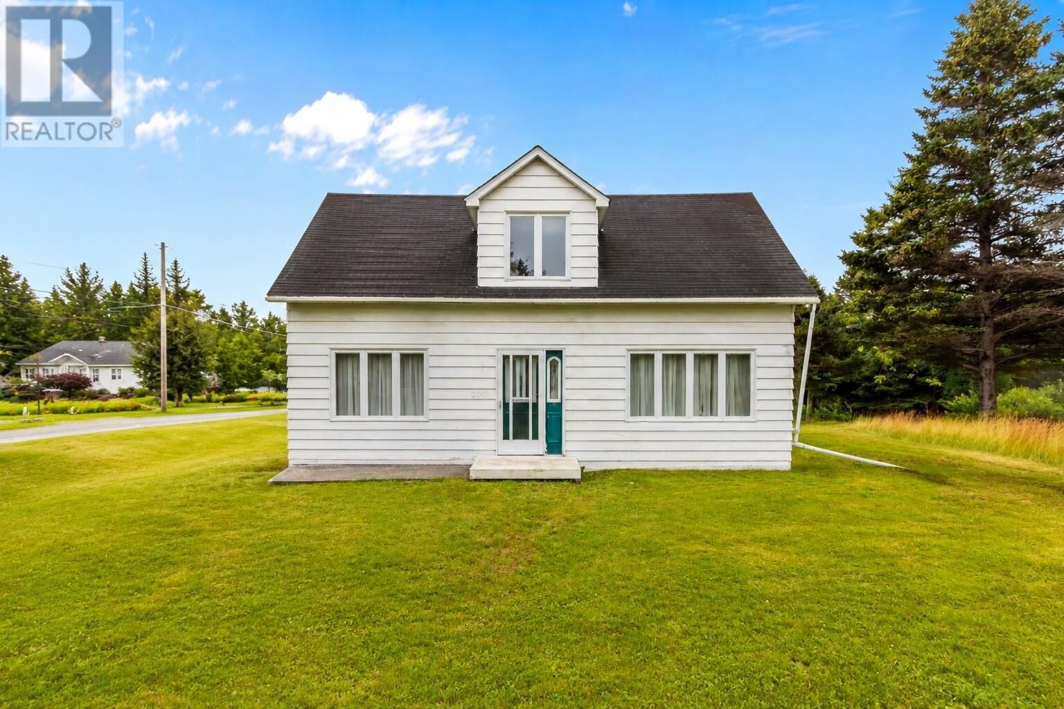 Property Photo:  200 East Highway  NL A0A 4G0 