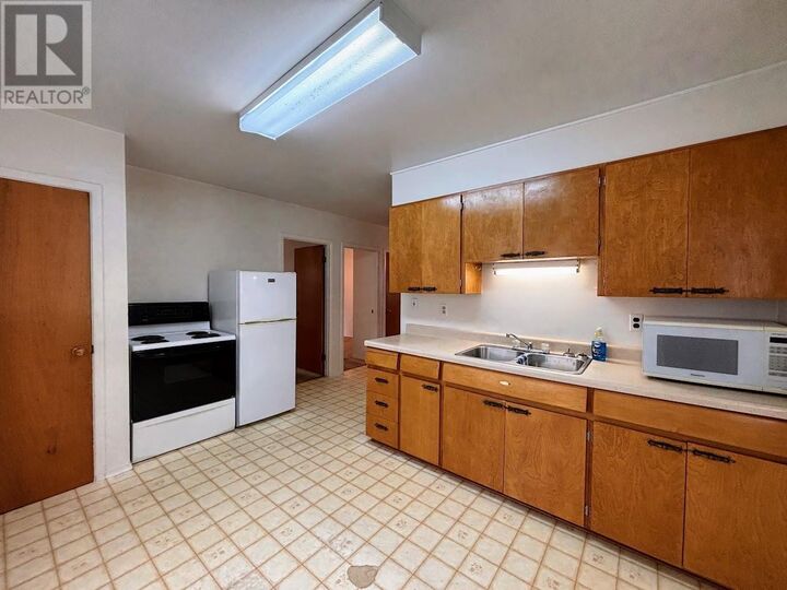 Property Photo:  15 Falcon Ave  ON P0T 2C0 