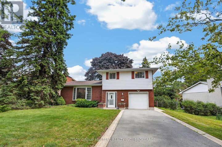 Property Photo: 197 Norman Rogers Drive ON K7M 2R5