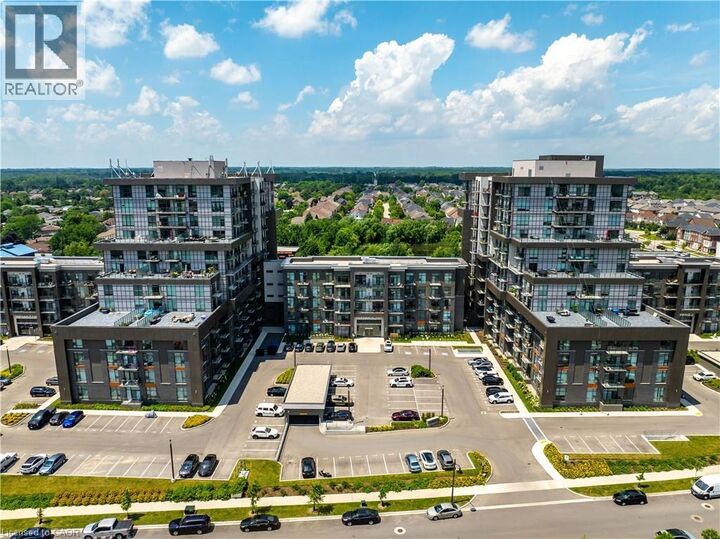 460 Dundas Street East 809 — photo 1