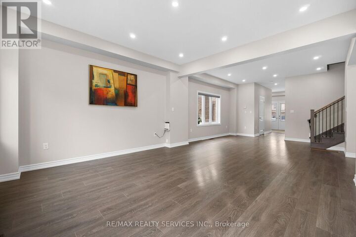Property Photo: 178 Tumblewood Place ON L3B 0J3