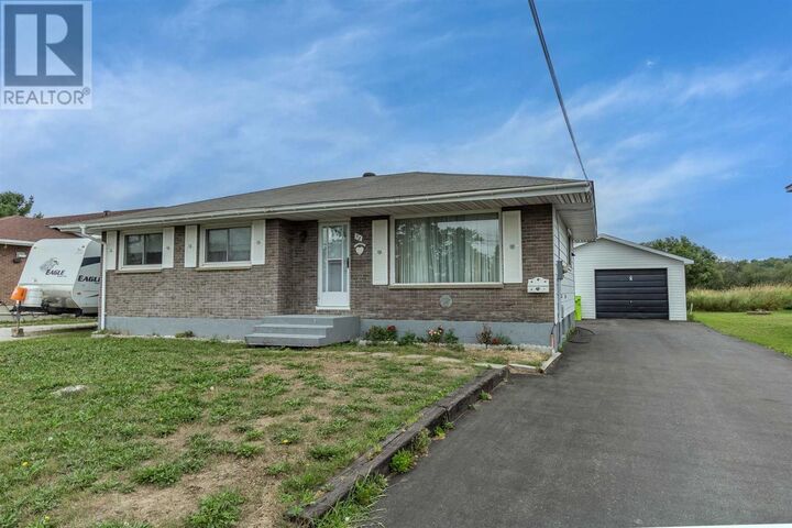 58 Chippewa St — photo 1