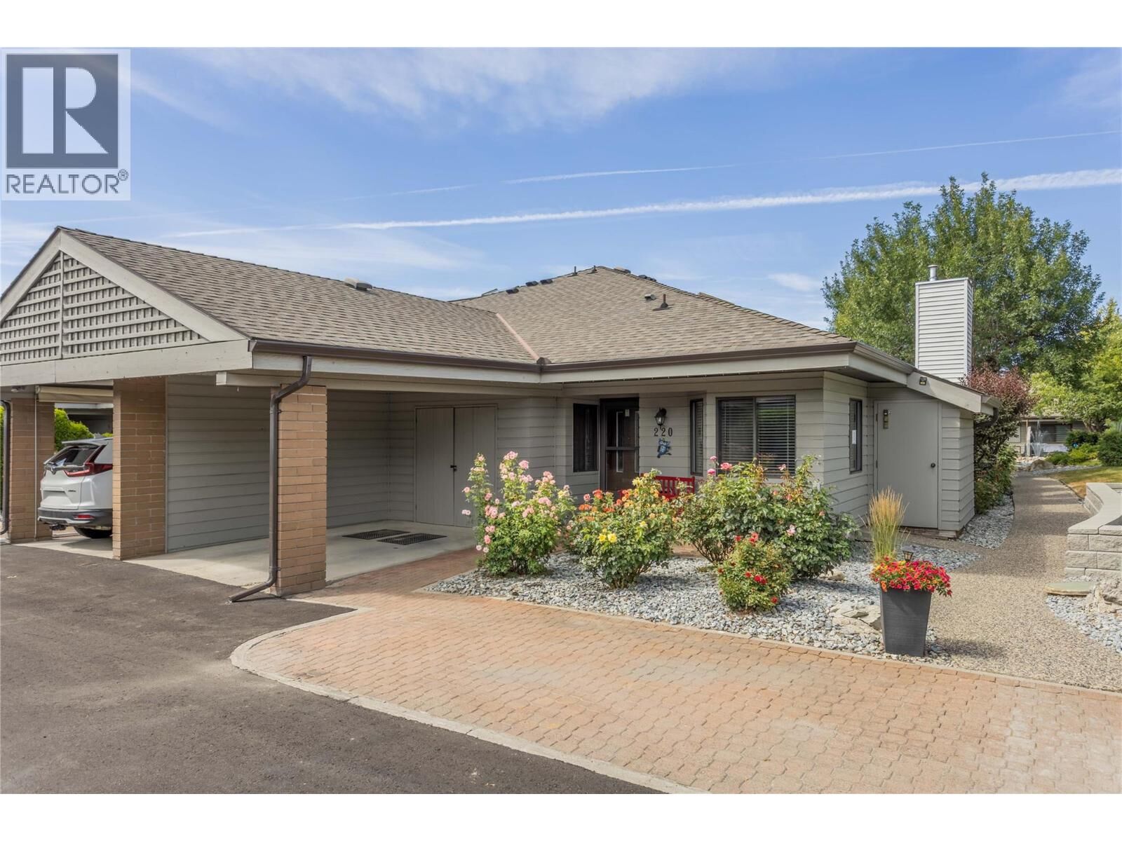 Property Photo: 1765 Leckie Road 220 BC V1X 6X5