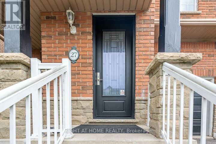 Property Photo: 27 Panorama Way ON L8E 6C6
