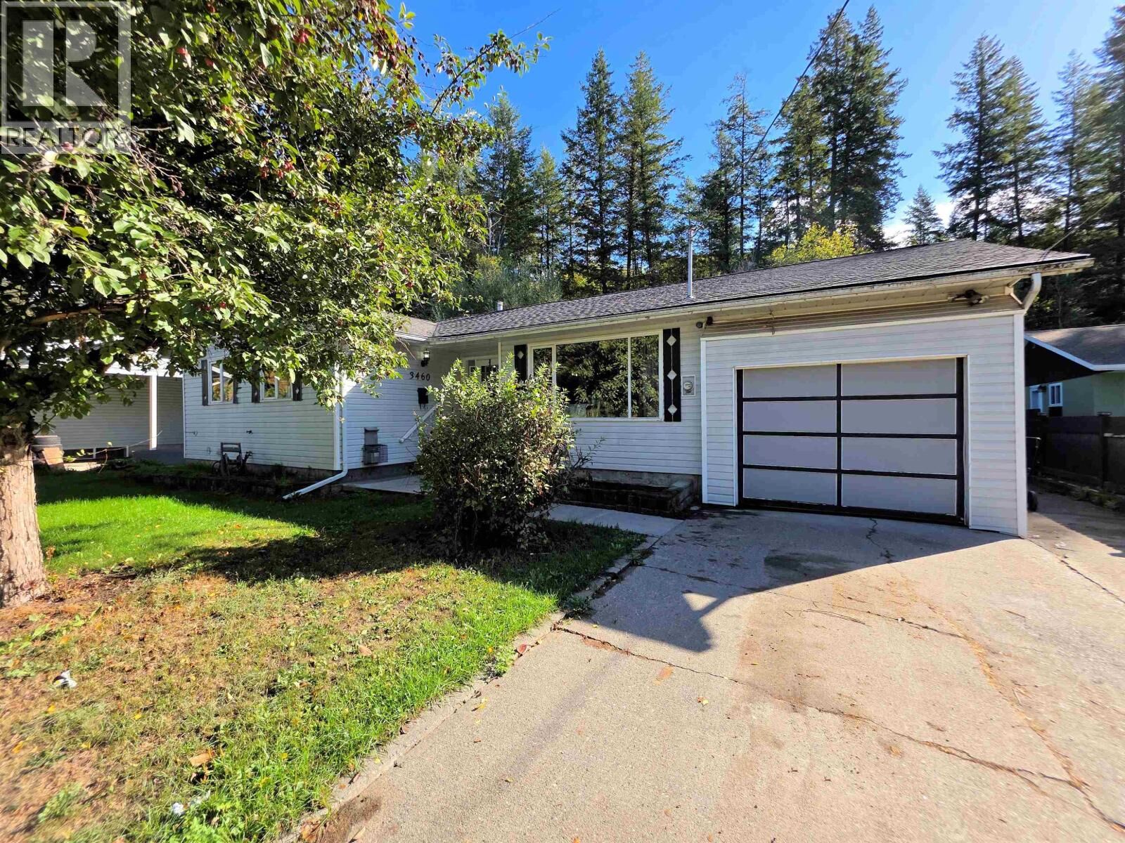 Property Photo:  3460 Robin Road  BC V2J 3R2 