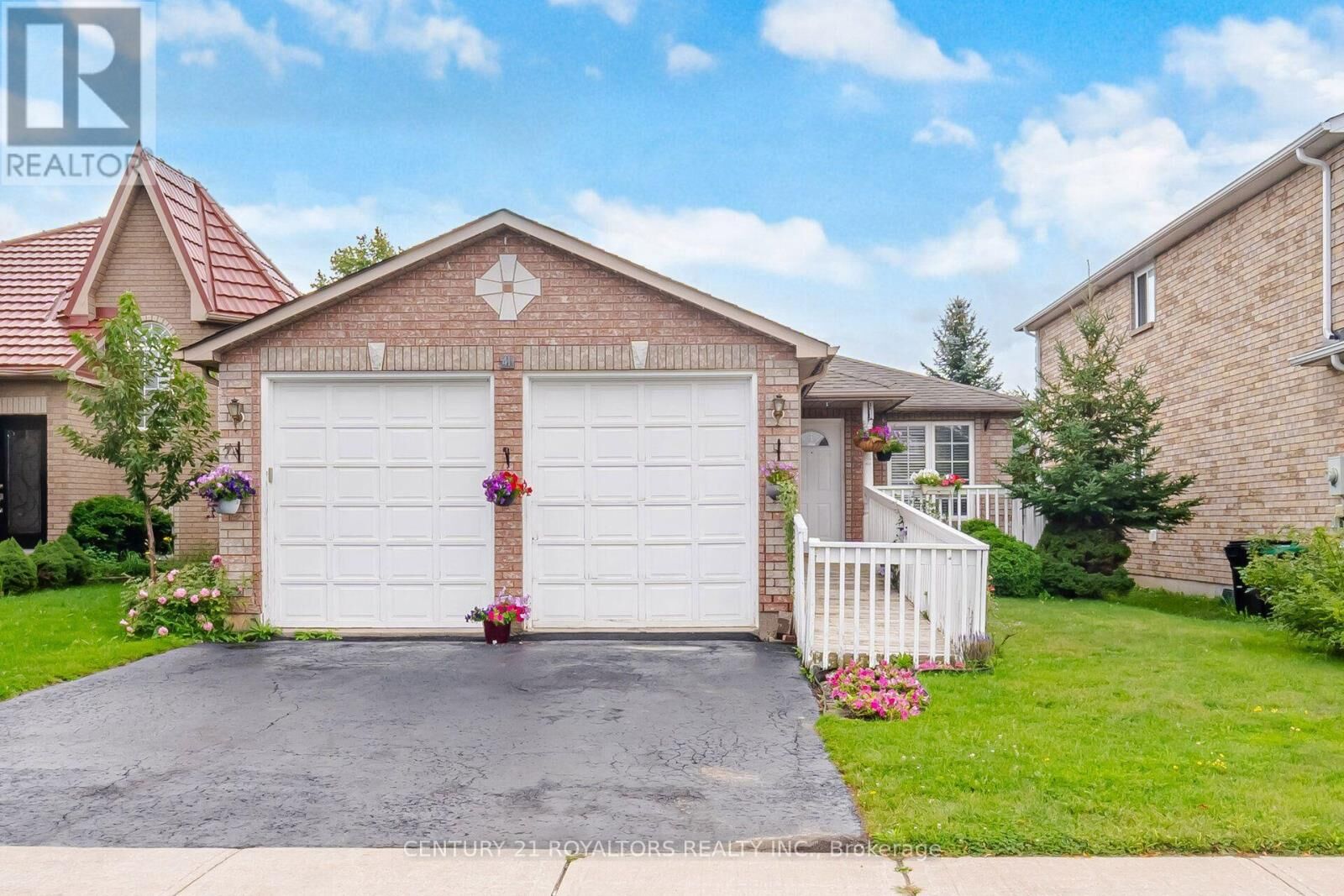 Property Photo: 41 Irene Drive Southeast ON L4N 5Z1