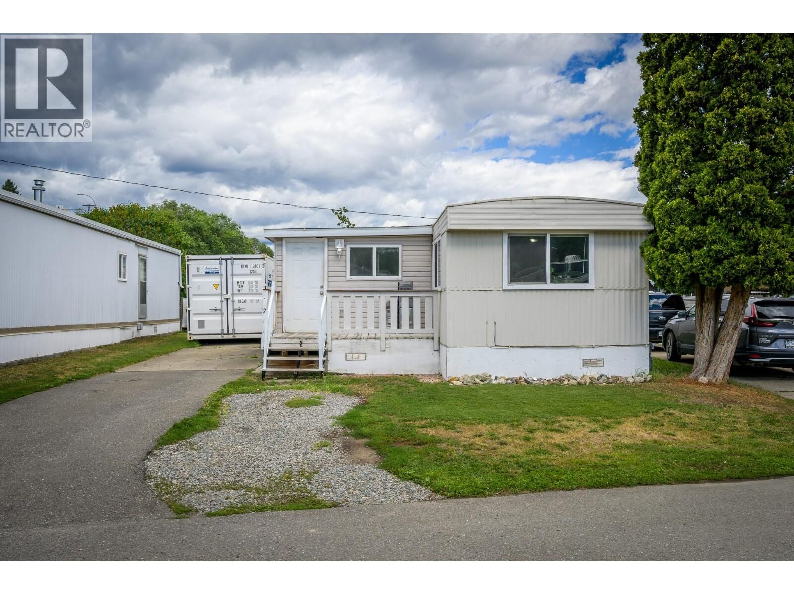 Property Photo:  2400 Oakdale Way 112  BC V2B 6W7 
