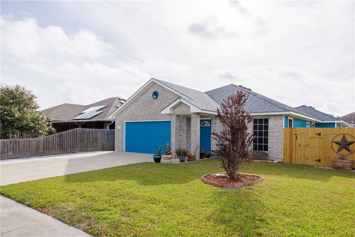Property Photo: 2333 Zuza Drive TX 78418