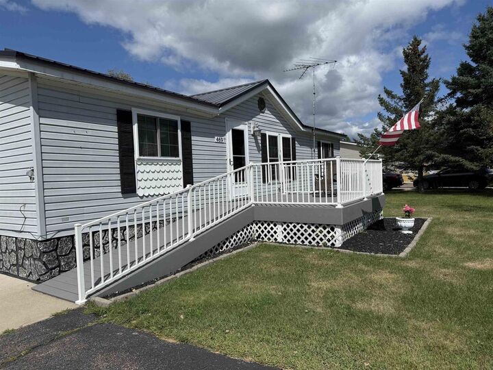 Property Photo: 469 Sarah Street WI 54414