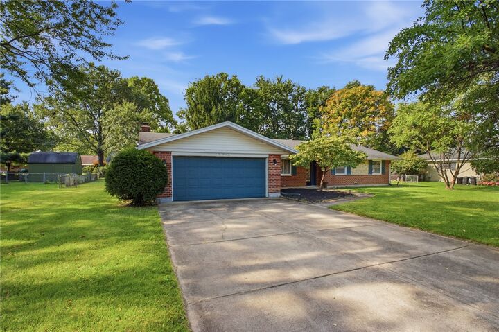 Property Photo:  1032 Hyde Park Drive  OH 45429 