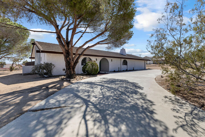 Property Photo:  58406 Joshua Lane  CA 92284 
