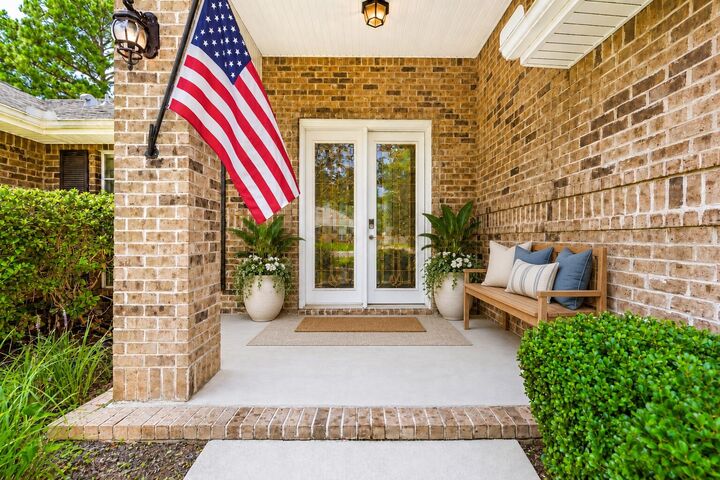 Property Photo:  5925 Wind Trace Road  FL 32536 