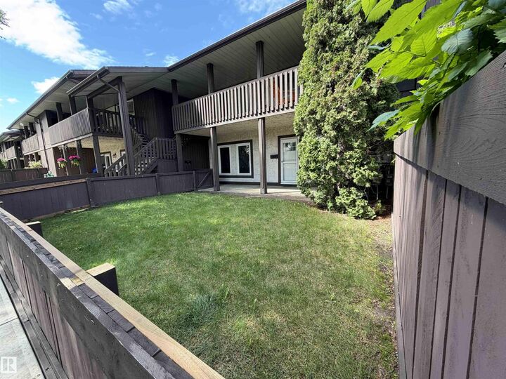 Property Photo: 164 Surrey Gardens NW AB T5T 1Z3