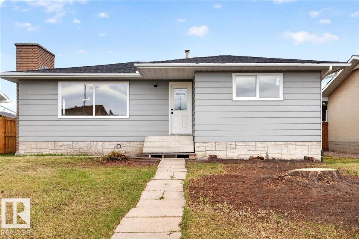 Property Photo:  7823 148 Avenue NW  AB T5C 2T8 