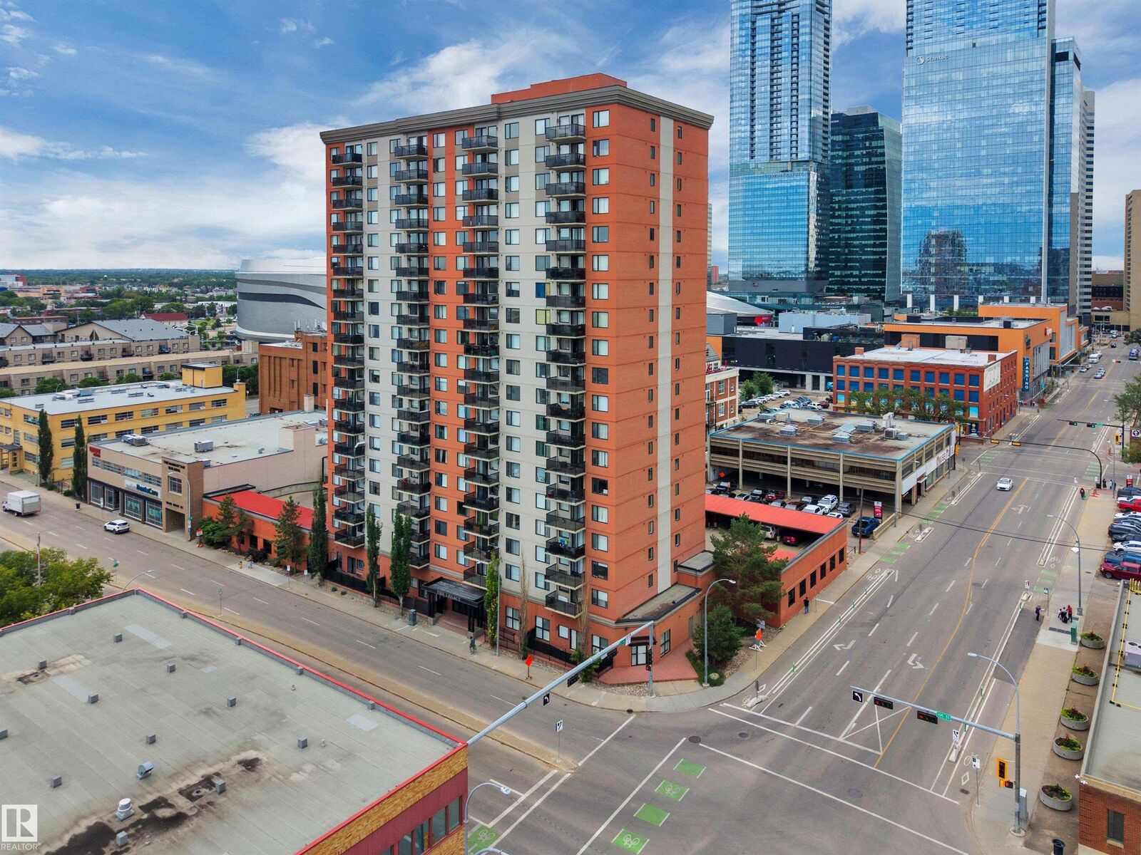 Property Photo:  10303 105 Street NW 1701  AB T5J 5G3 