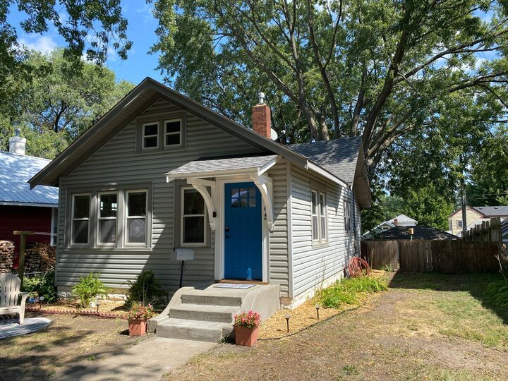 Property Photo:  3945 23rd Avenue S  MN 55407 