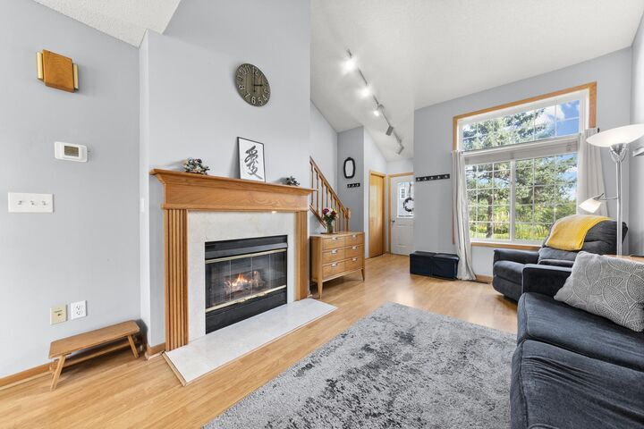 Property Photo:  446 Mission Hills Way E  MN 55317 