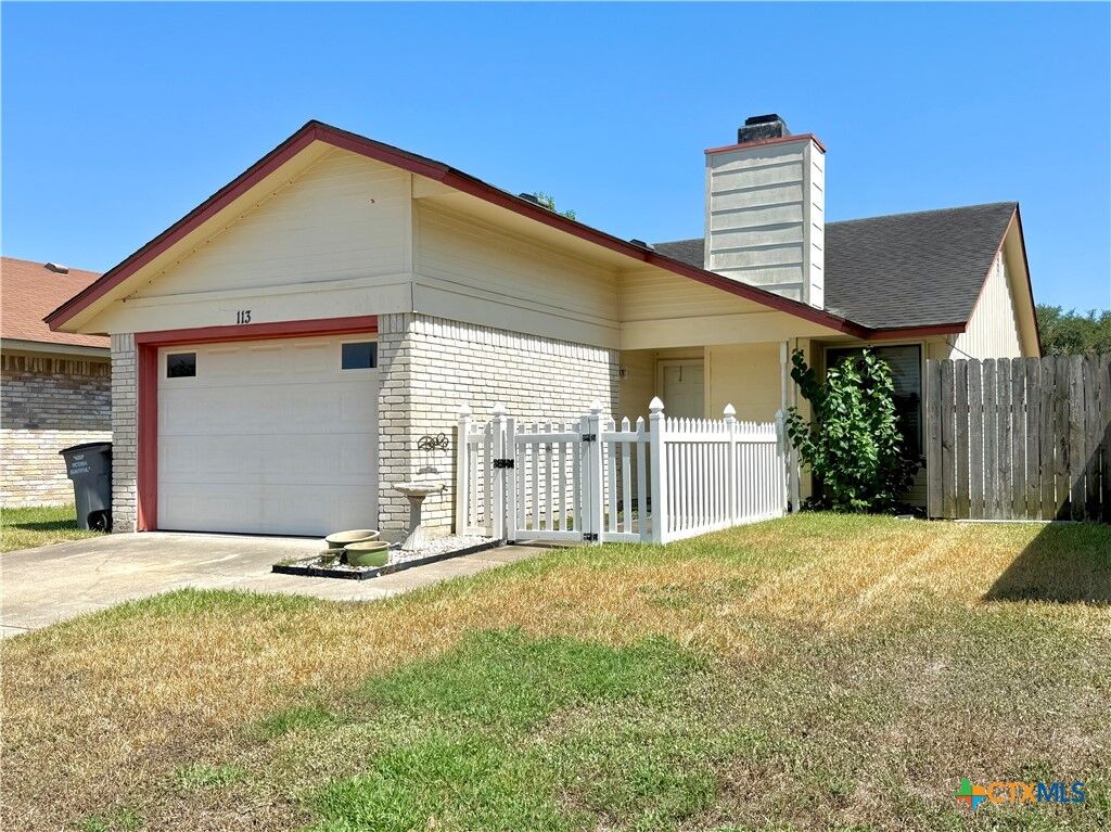 Property Photo:  113 Rattan Drive  TX 77901 