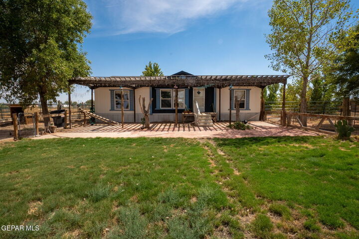 Property Photo: 1033 Oasis Drive NM 88081