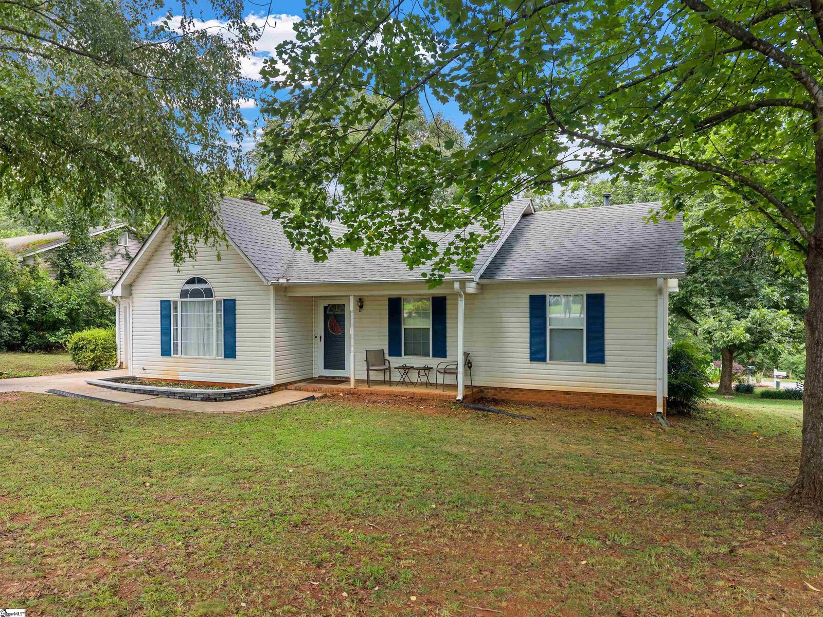 Property Photo: 175 Poplar Creek Drive SC 29303