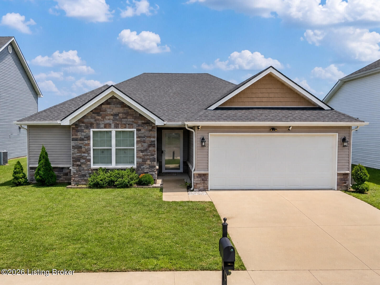 Property Photo:  2530 Longshot Cove  KY 42301 