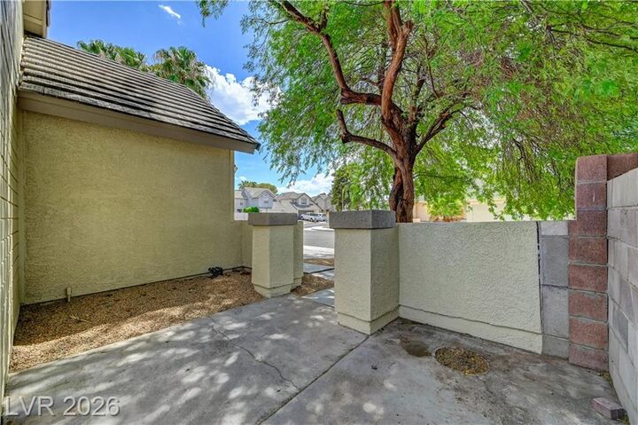Property Photo: 386 El Pico Drive NV 89014
