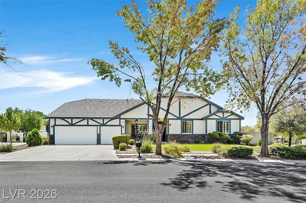 Property Photo: 7222 Silver Charm Court NV 89131