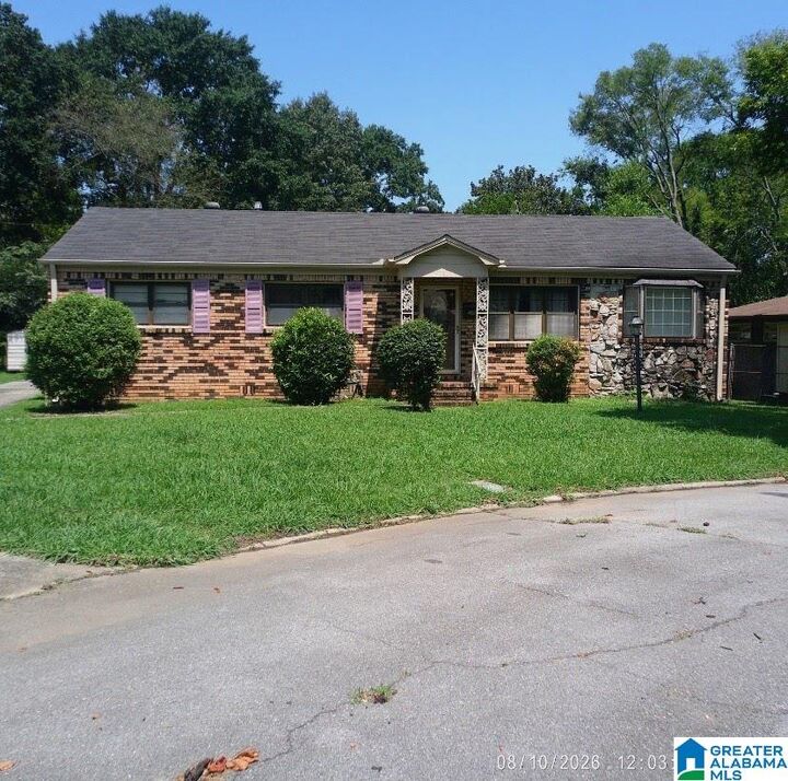 Property Photo: 2718 16th Avenue AL 35234