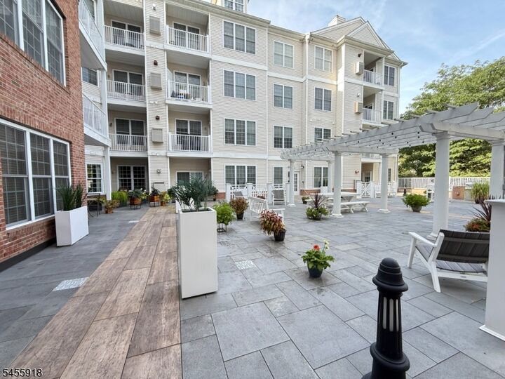 Property Photo: 1420 Wharton Ct 1420 NJ 07457