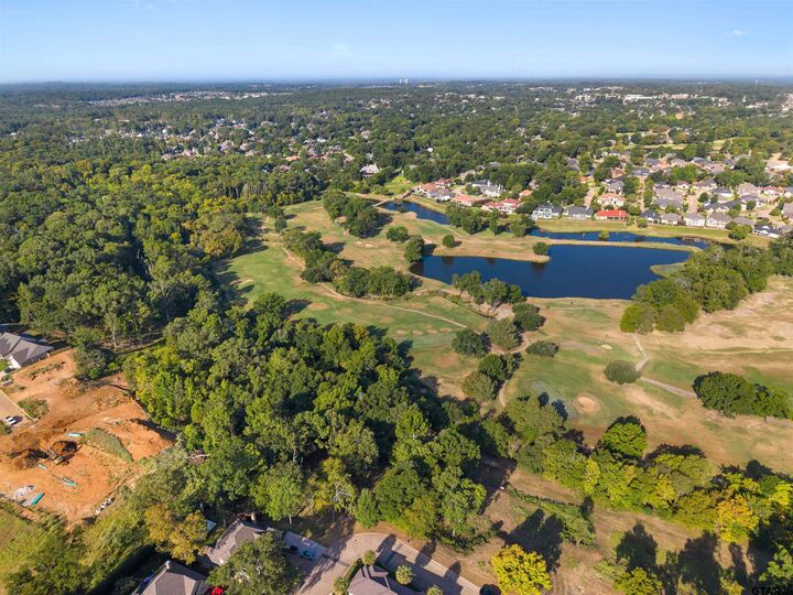 Property Photo: 7119 Ridgecreek Dr TX 75703
