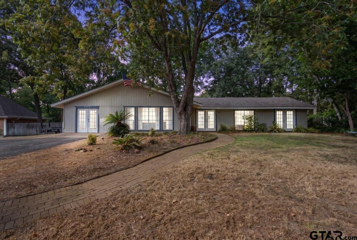 Property Photo: 1715 Leisure Lane TX 75771