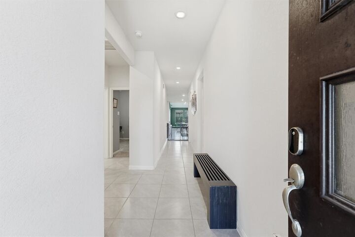 Property Photo:  1007 Modesto Drive  TX 77583 