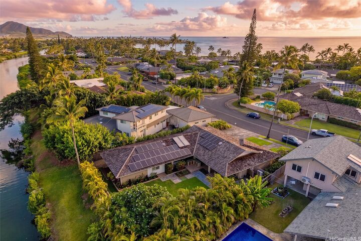 Property Photo: 118 Kailuana Place HI 96734