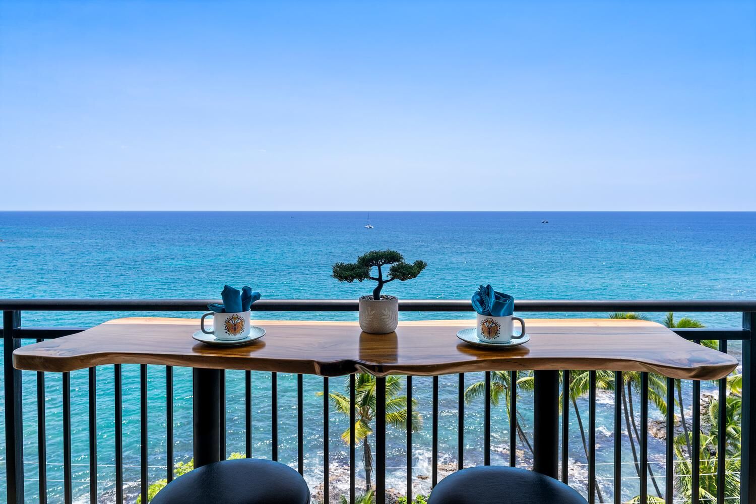 Property Photo: 75-5782 Kuakini Highway 706 HI 96740