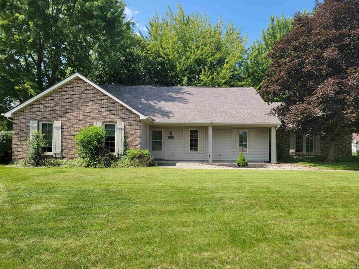 Property Photo: 1409 Willow Drive IN 46706-3215