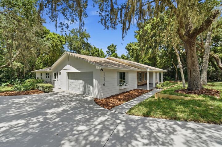 Property Photo: 114 Wayland Circle FL 32779